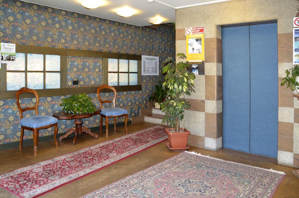 Hotel Cervo ボルミオ エクステリア 写真